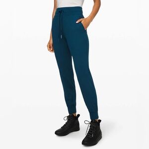 Lululemon Ready To Rulu Pant 
Night Diver